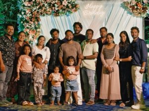 Private lake and sea view villas in Cherai
