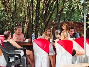 Private lake and sea view villas in Cherai
