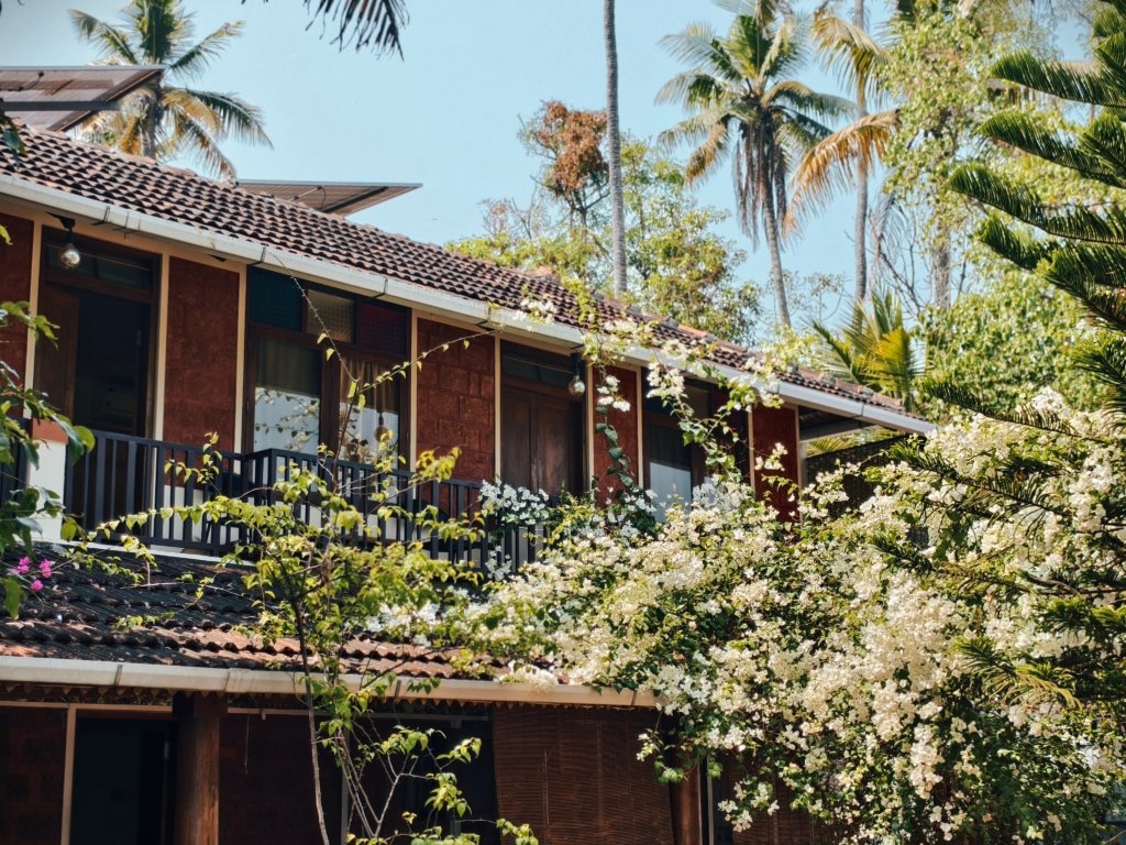 Luxury lake view villa Kerala