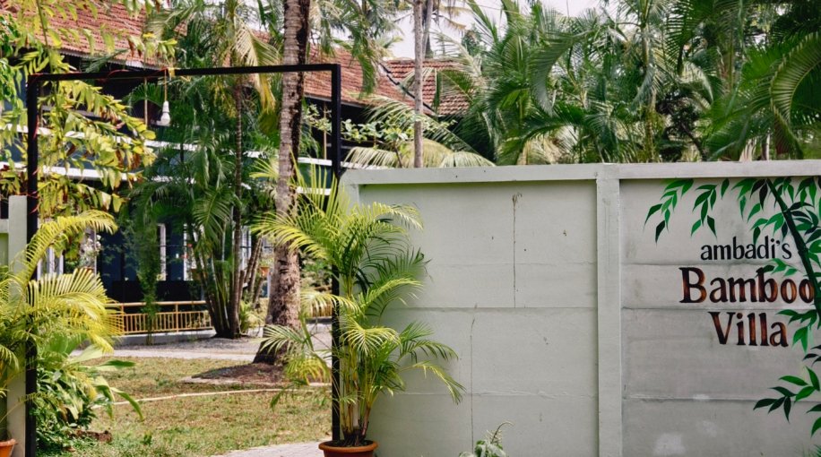 budget friendly stay in cherai