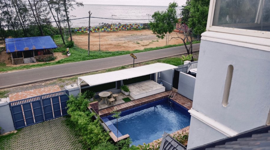rooms in cherai