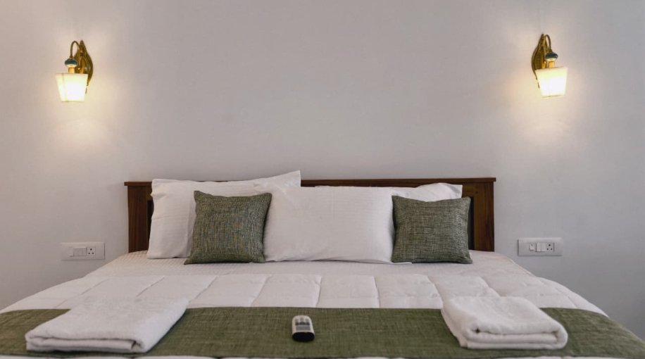 Luxury pool villa women owned Cherai