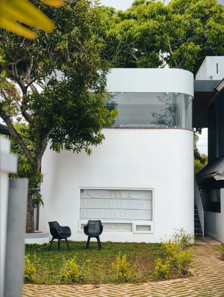 Ambadis Villas 2BHK pool suite